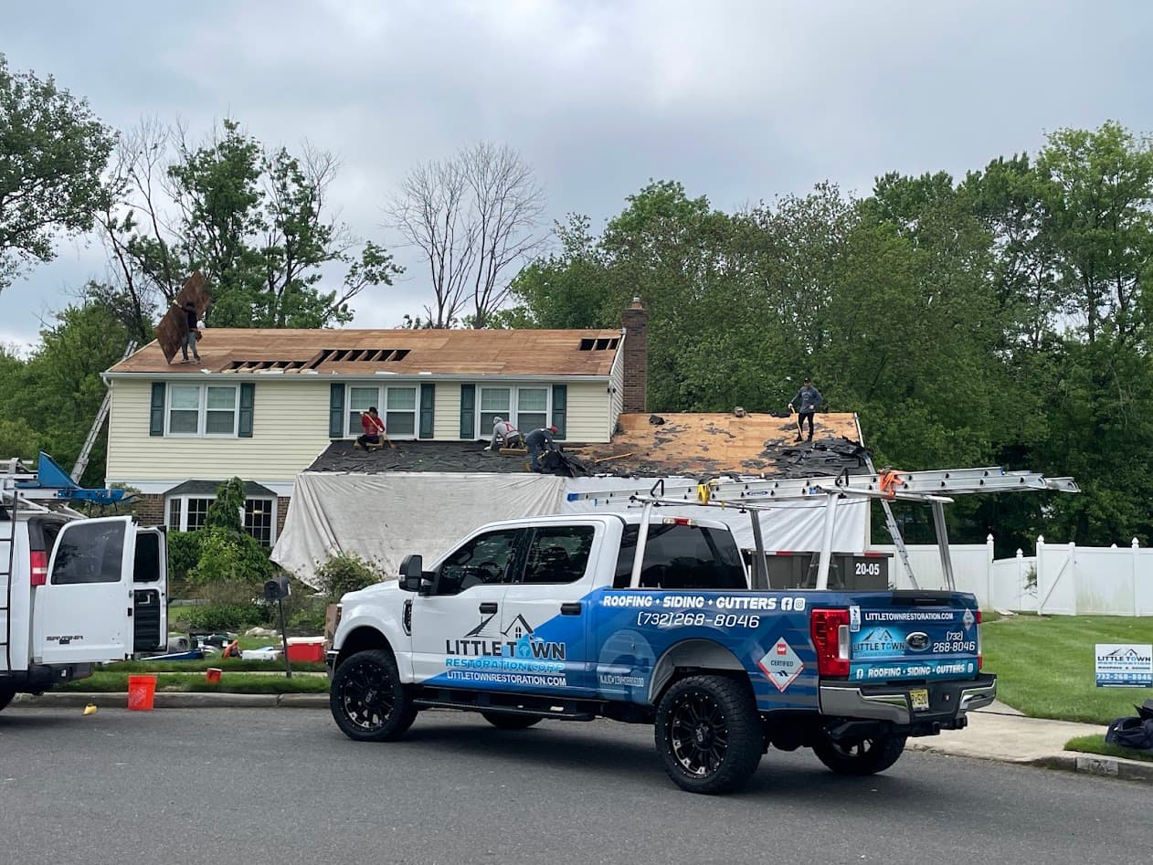 Completed roof in Tinton Falls, NJ